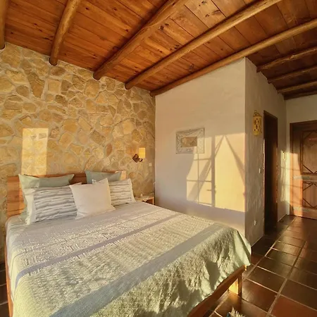 ベッド・アンド・ブレックファスト Quinta Mourada São Bartolomeu